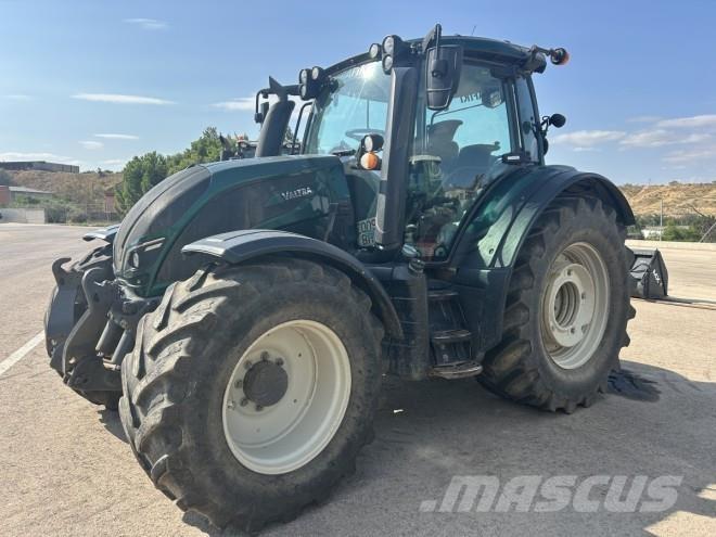 Valtra N154 E Tratores Agrícolas usados