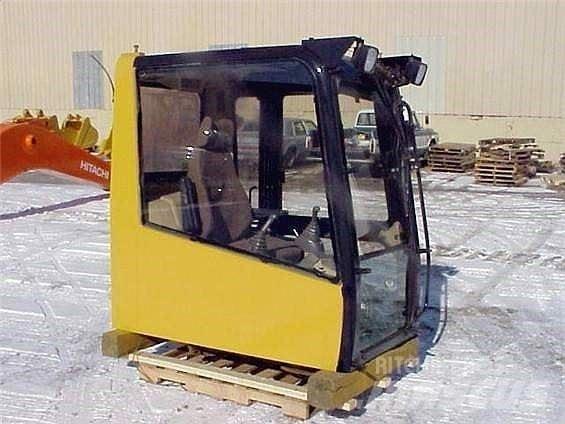 CAT  Cabines e interior máquinas construção