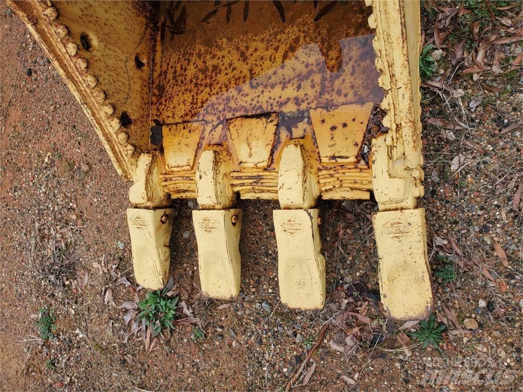 CAT 320 Baldes