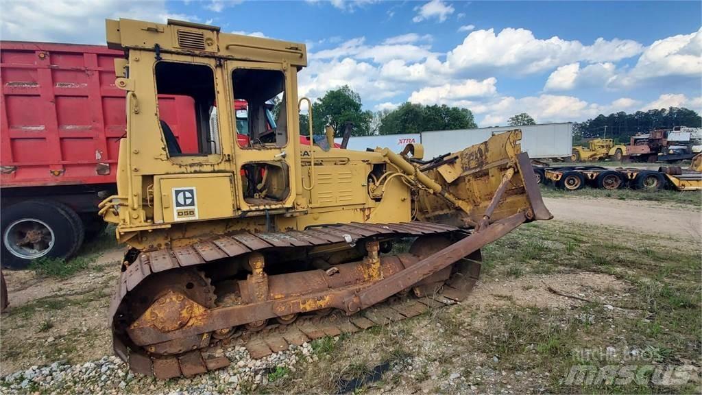 CAT D5B Dozers - Tratores rastos