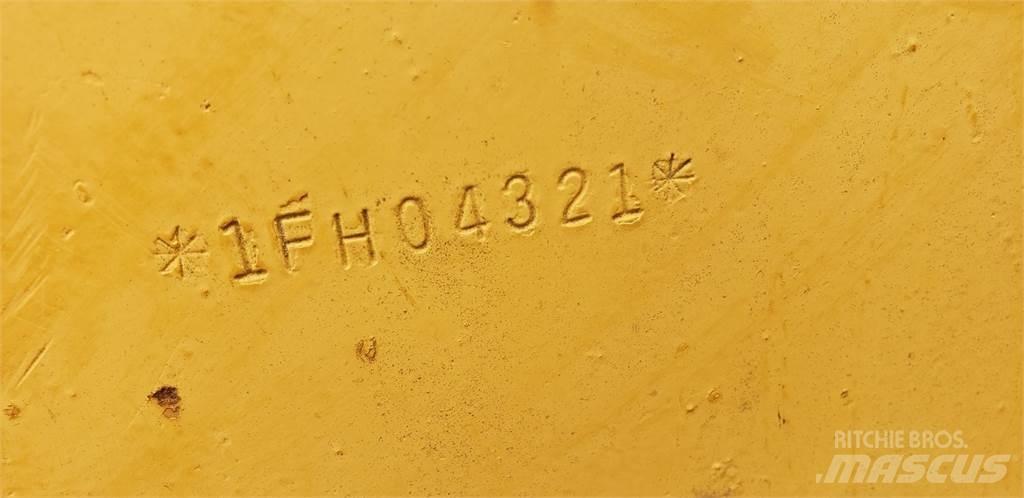 CAT D8R Escarificadores