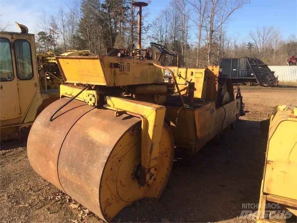 Koehring S812A Cilindros Compactadores monocilíndricos