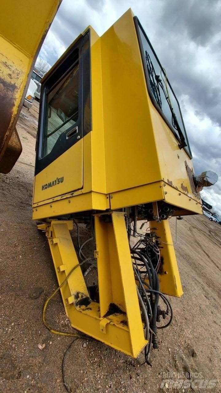 Komatsu WA1200 Cabines e interior máquinas construção