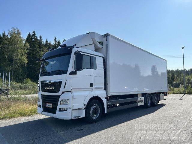 MAN TGX 26.510 Camiões de chassis e cabine