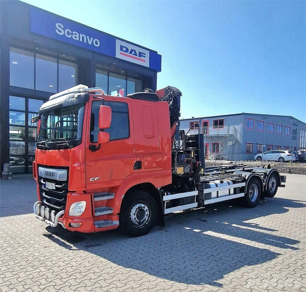 DAF CF 430 FAN Camiões caixa desmontável com elevador de cabo