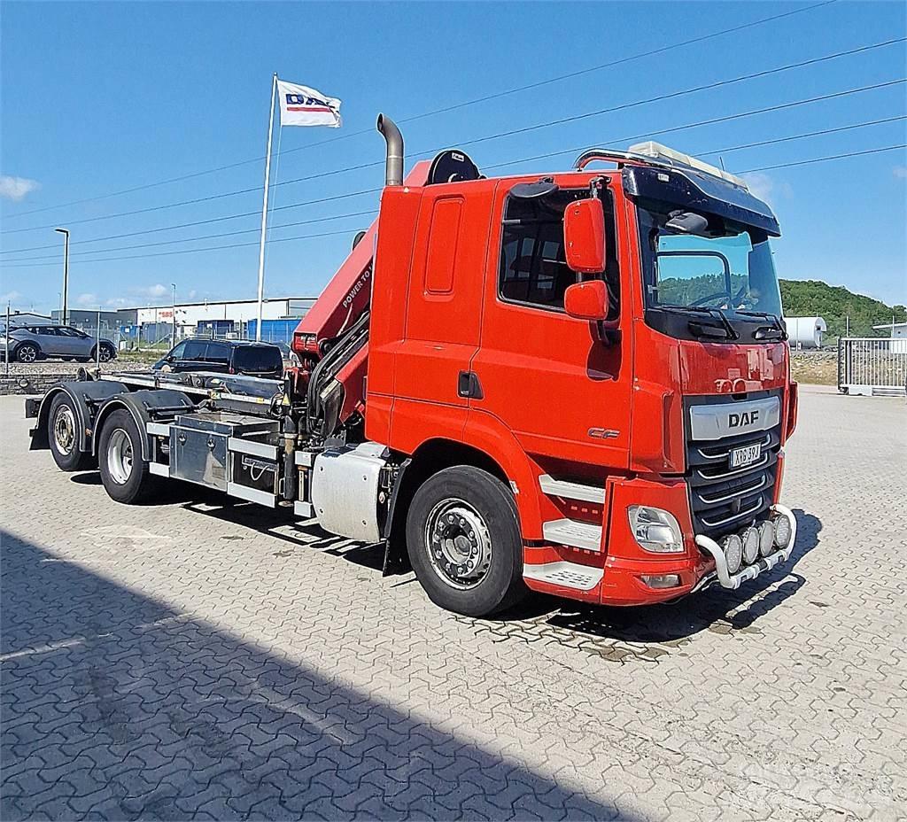 DAF CF 430 FAN Camiões caixa desmontável com elevador de cabo