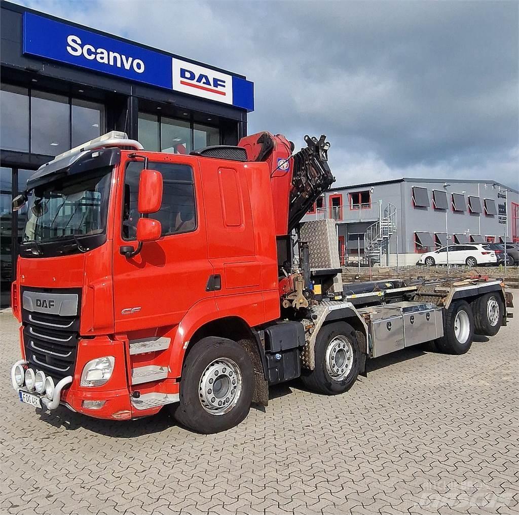 DAF CF 480 FAX Camiões caixa desmontável com elevador de cabo