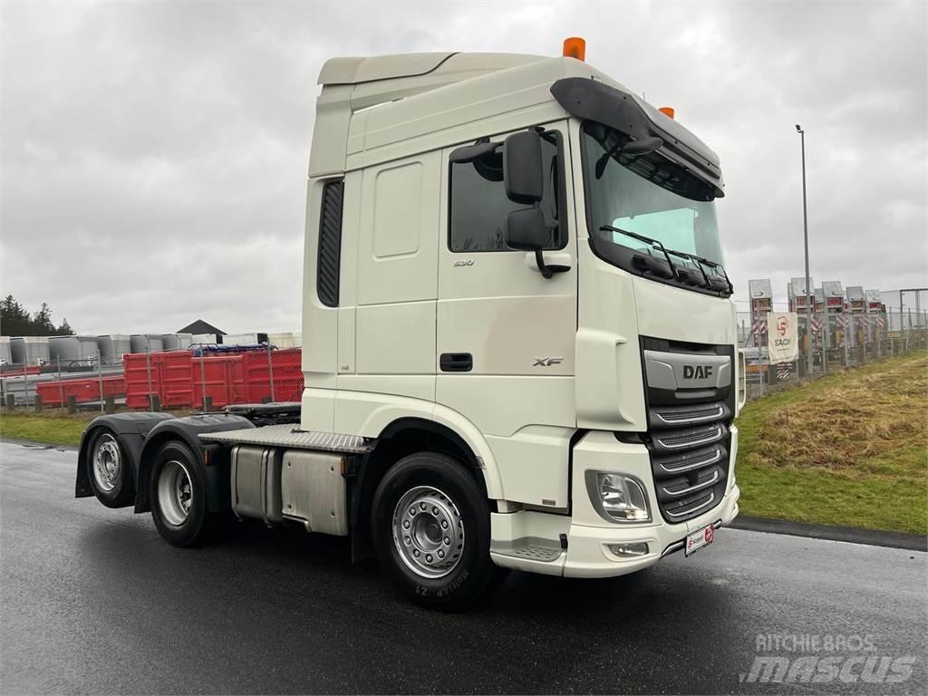 DAF XF 530 6x2 FTR Tractores (camiões)