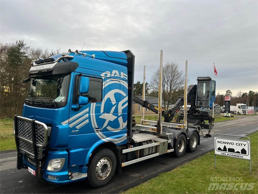 DAF XF530 FAT 6x4 Camiões de transporte de troncos