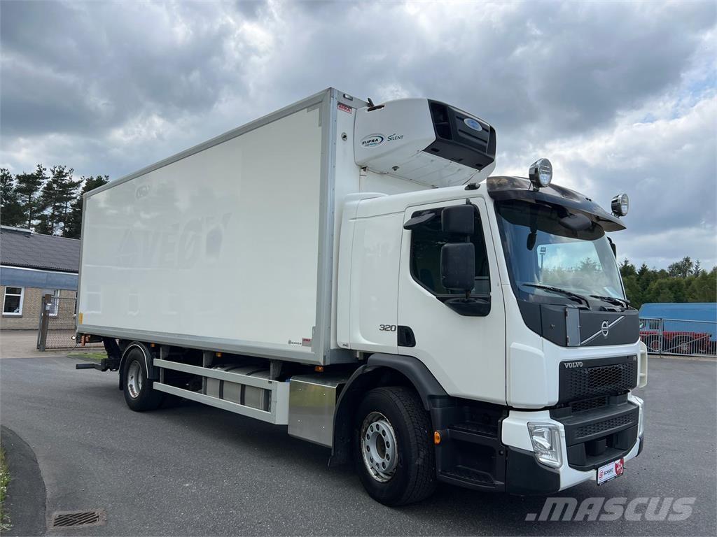 Volvo FE320 18 ton Camiões caixa temperatura controlada