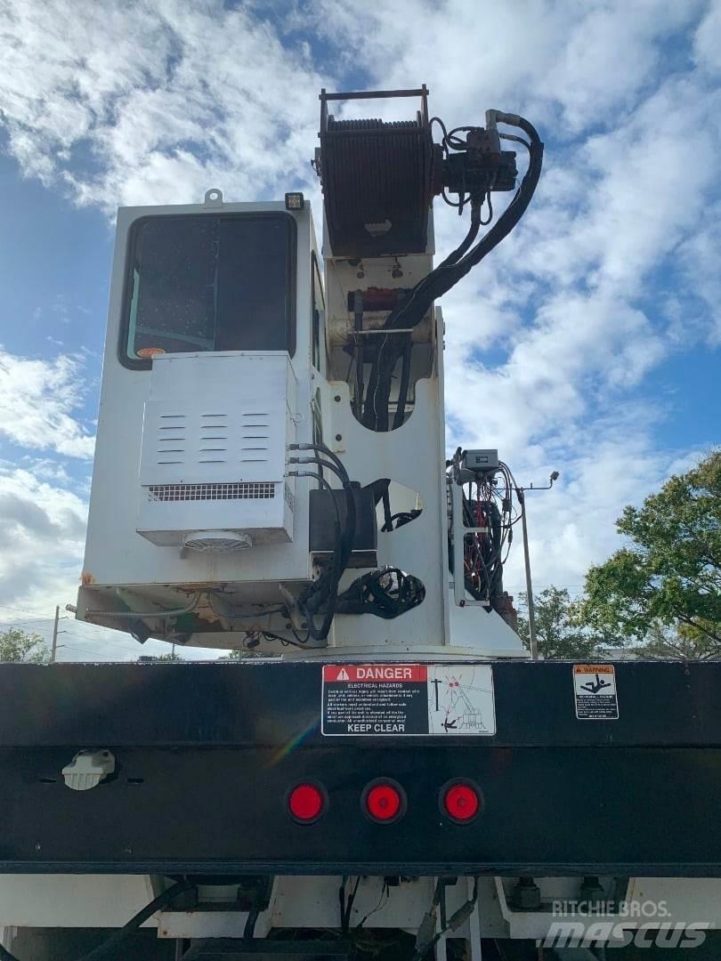 Altec 38103 Camiões grua
