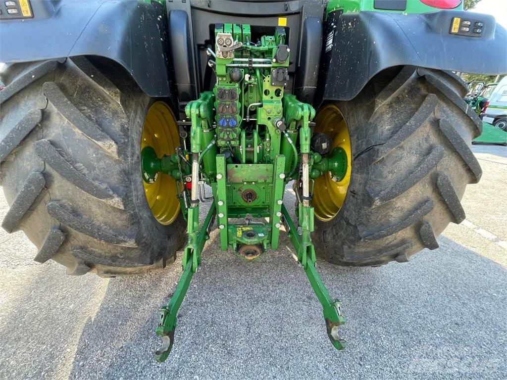 John Deere 6130 R Tratores Agrícolas usados