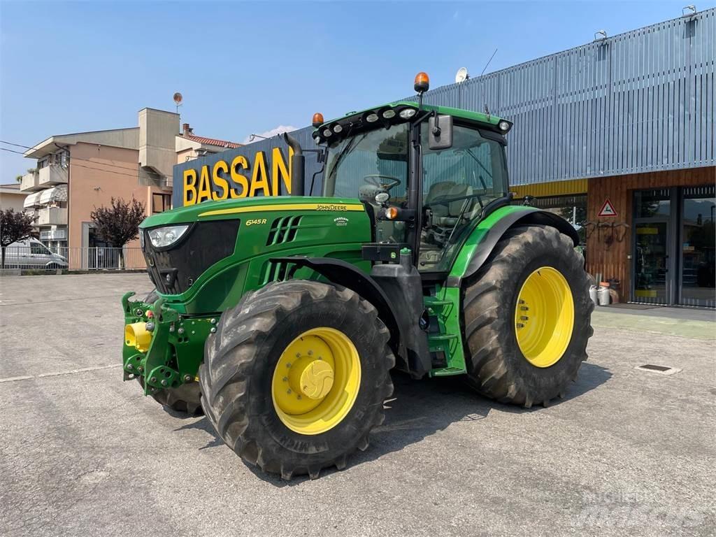 John Deere 6145 R Tratores Agrícolas usados