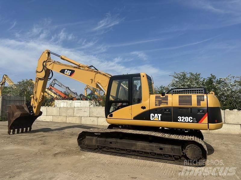CAT 320 Escavadoras de rastos