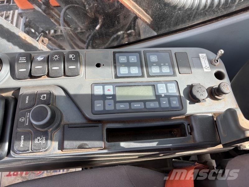 Doosan DX140LC-5 Escavadoras de rastos