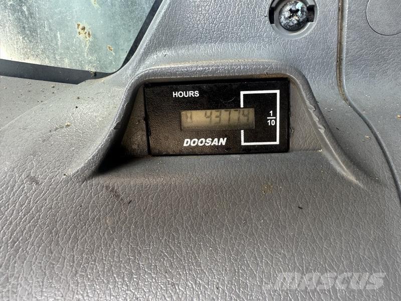 Doosan DX530LC-7 Escavadoras de rastos