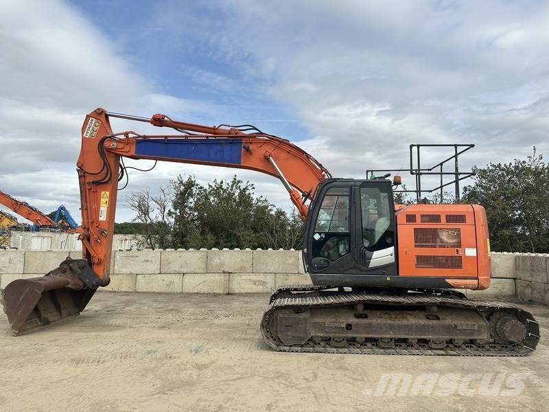 Hitachi ZX225USRLC-6 Escavadoras de rastos