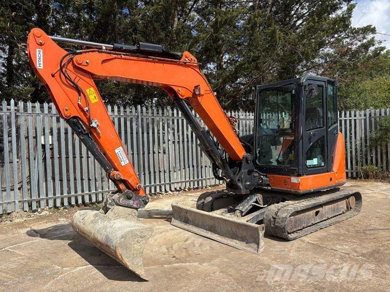 Hitachi ZX65 Escavadoras Midi 7t - 12t