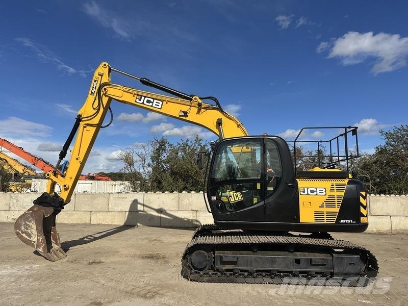 JCB JS131 LC Escavadoras de rastos
