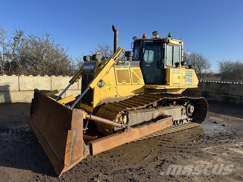 Komatsu D65 PXI Dozers - Tratores rastos