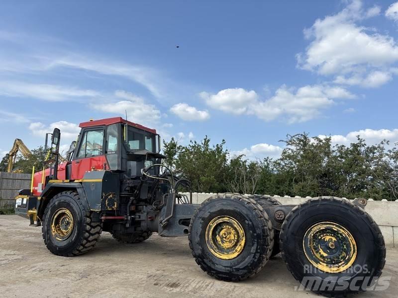 Komatsu HM300-1 Camiões articulados