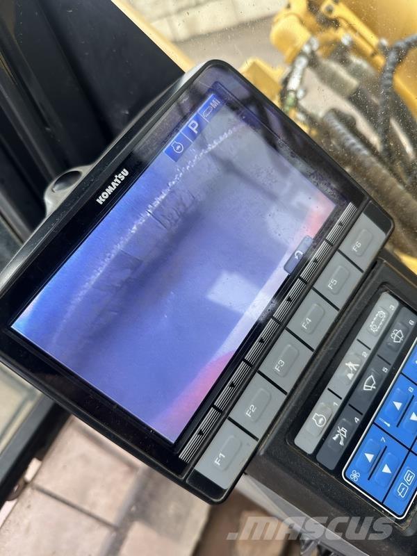 Komatsu PC490 LC-10 Escavadoras de rastos