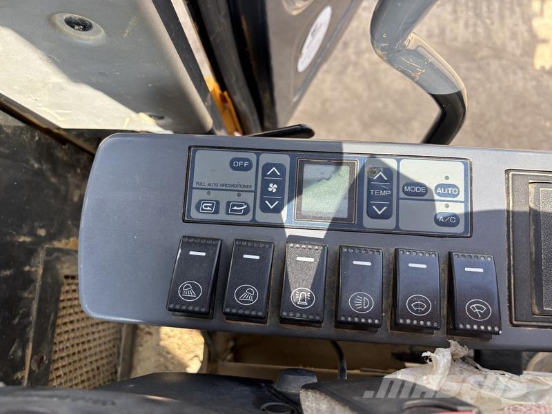 LiuGong CLG915E Escavadoras de rastos