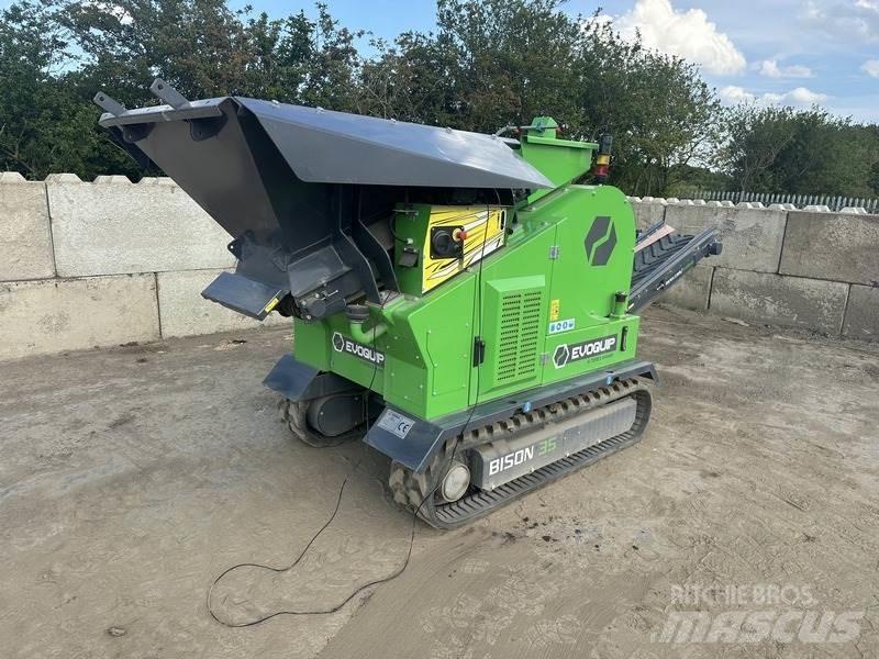 Terex BISON 35 Britadeiras