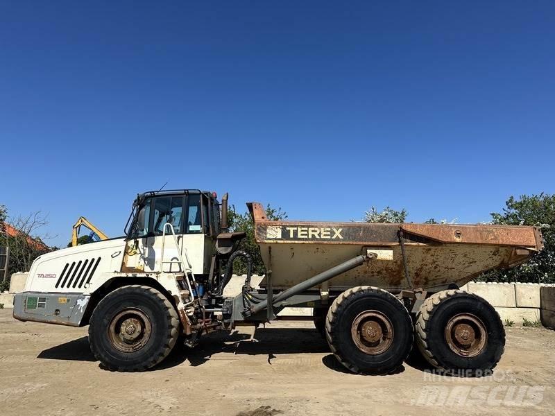 Terex TA250 Camiões articulados