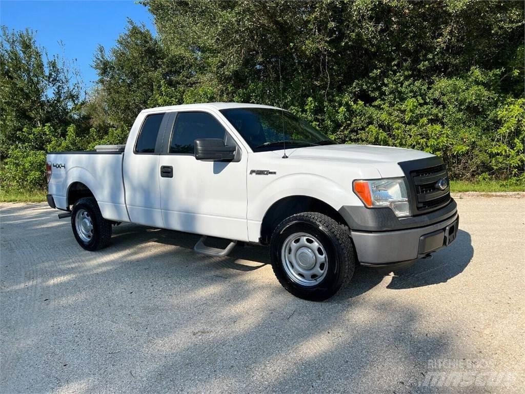 Ford F-150 Pick up de caixa aberta