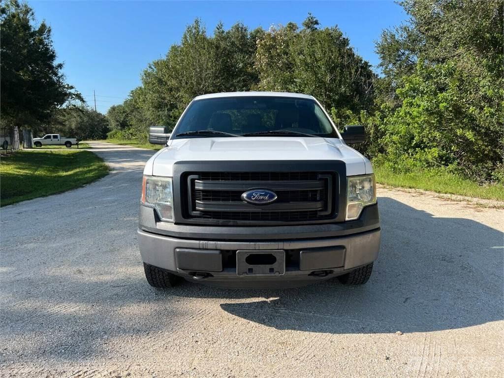 Ford F-150 Pick up de caixa aberta
