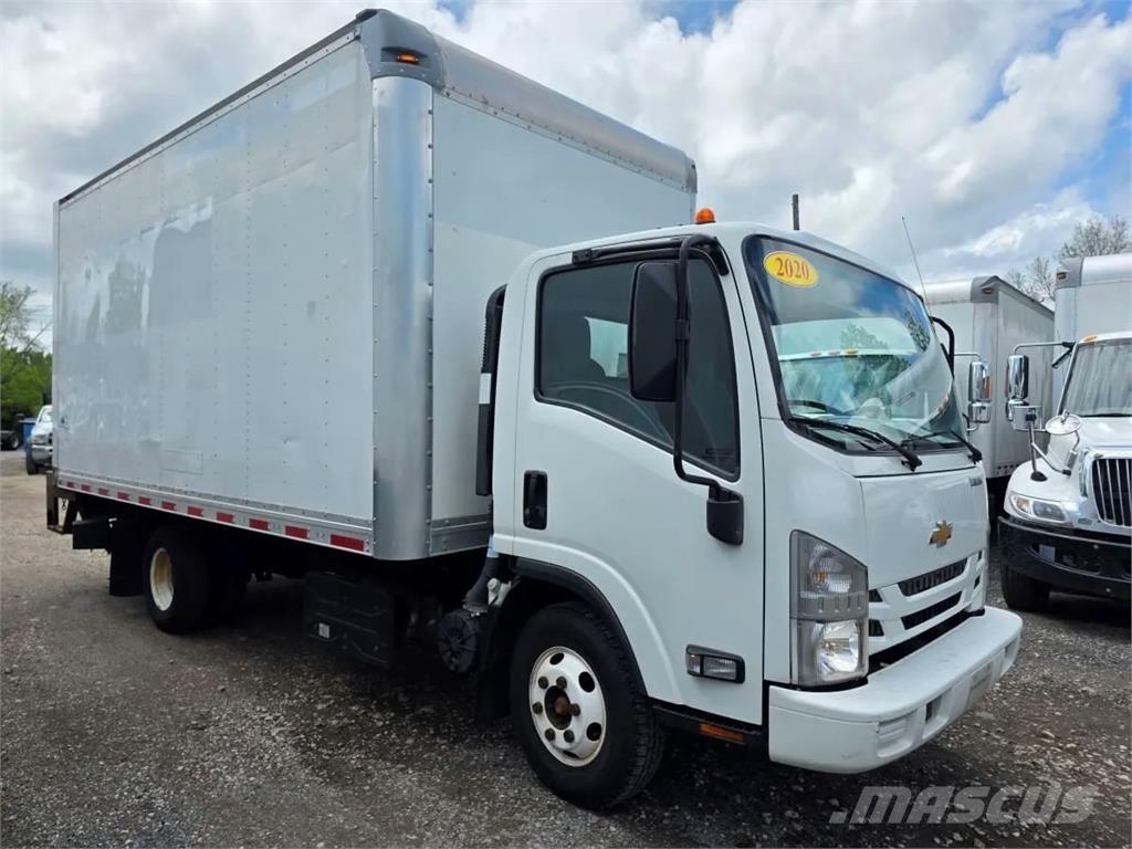 Chevrolet 4500 Camiões de caixa fechada