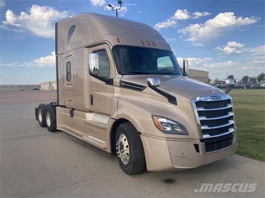 Freightliner  Tractores (camiões)