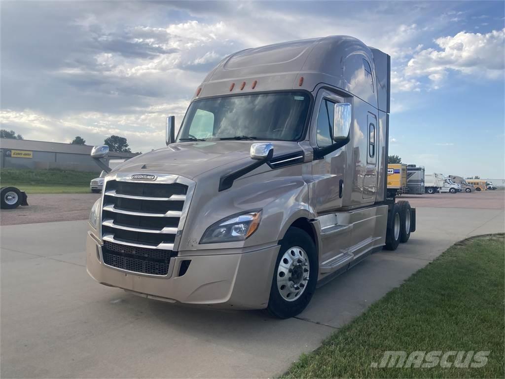 Freightliner  Tractores (camiões)