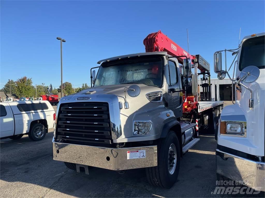 Freightliner 114SD Camiões de chassis e cabine