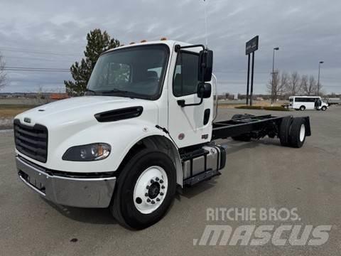 Freightliner M2 106 Tractores (camiões)
