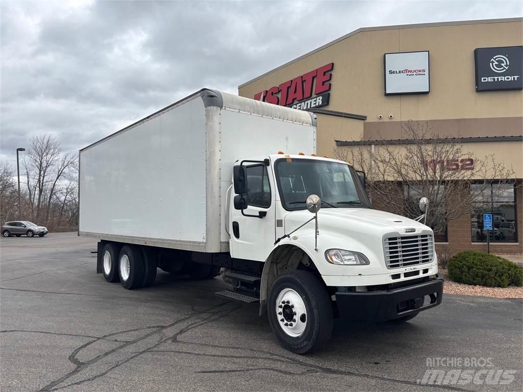 Freightliner M2 106 Camiões de caixa fechada