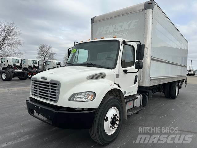 Freightliner M2106 Camiões de caixa fechada