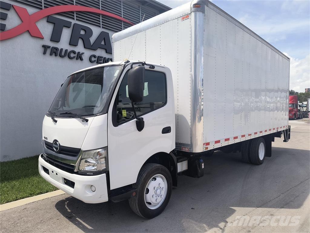 Hino 195 Camiões de caixa fechada