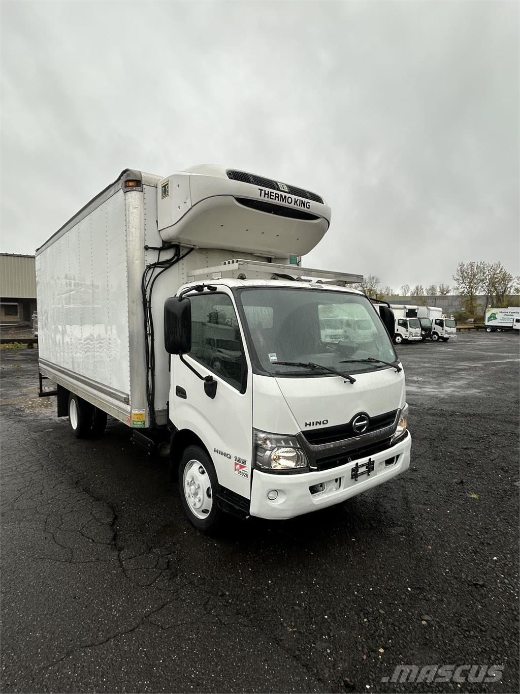 Hino 195 Camiões de caixa fechada