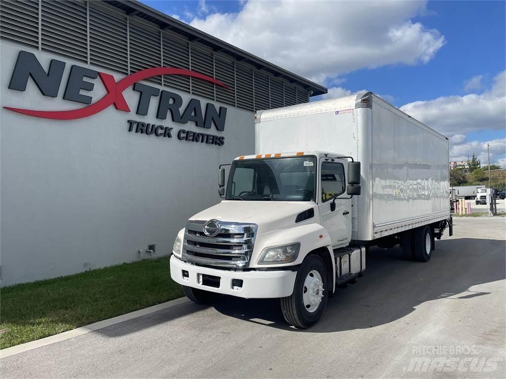 Hino 268 Camiões de caixa fechada
