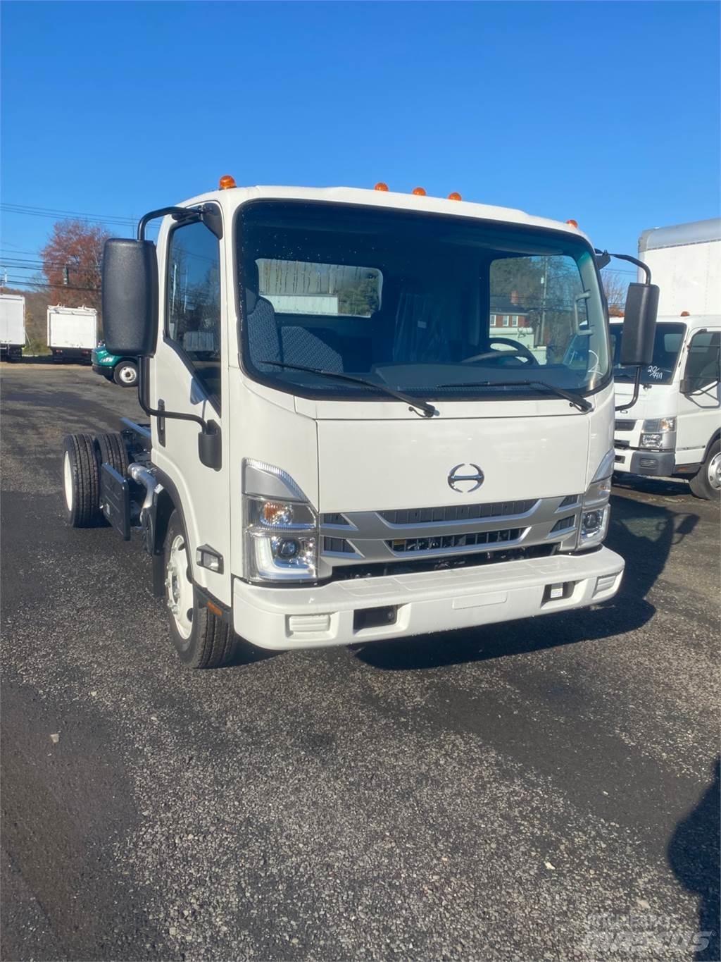 Hino S4 Camiões de chassis e cabine
