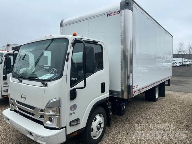 Hino S5 Camiões de caixa fechada