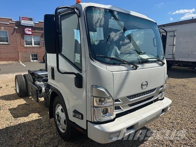 Hino S5 Camiões de chassis e cabine
