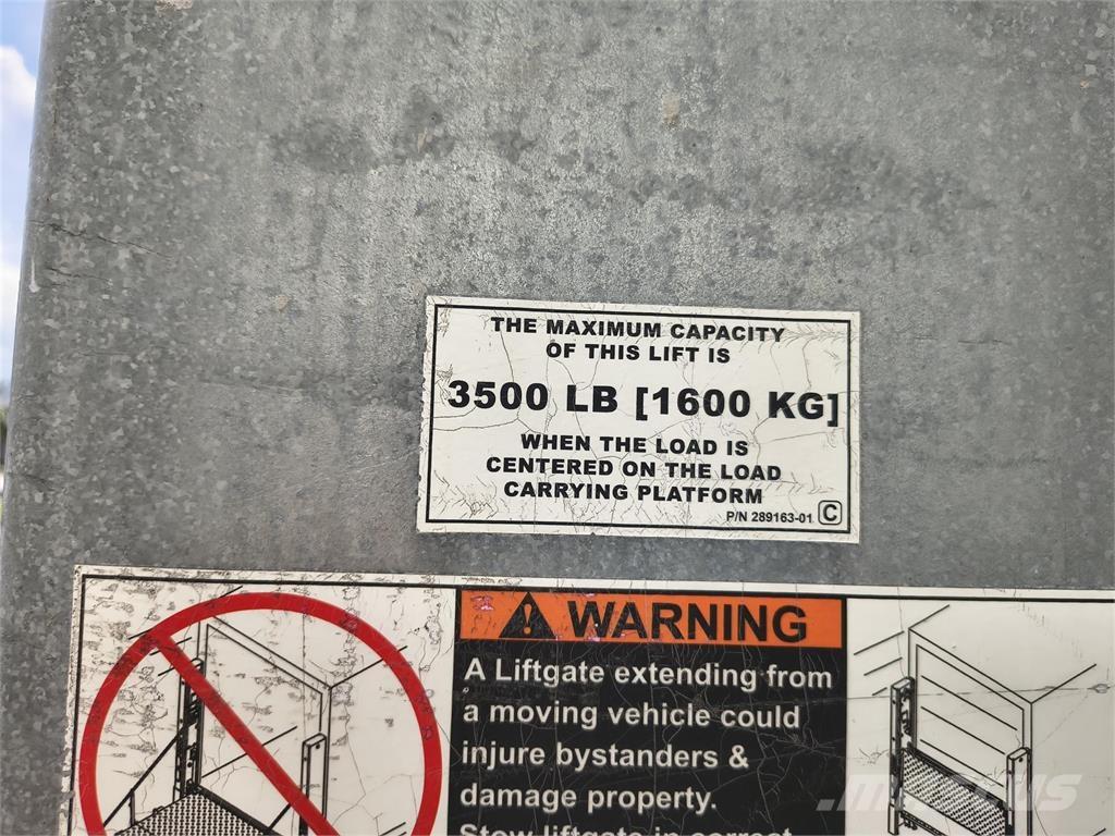 Isuzu FTR Camiões de caixa fechada