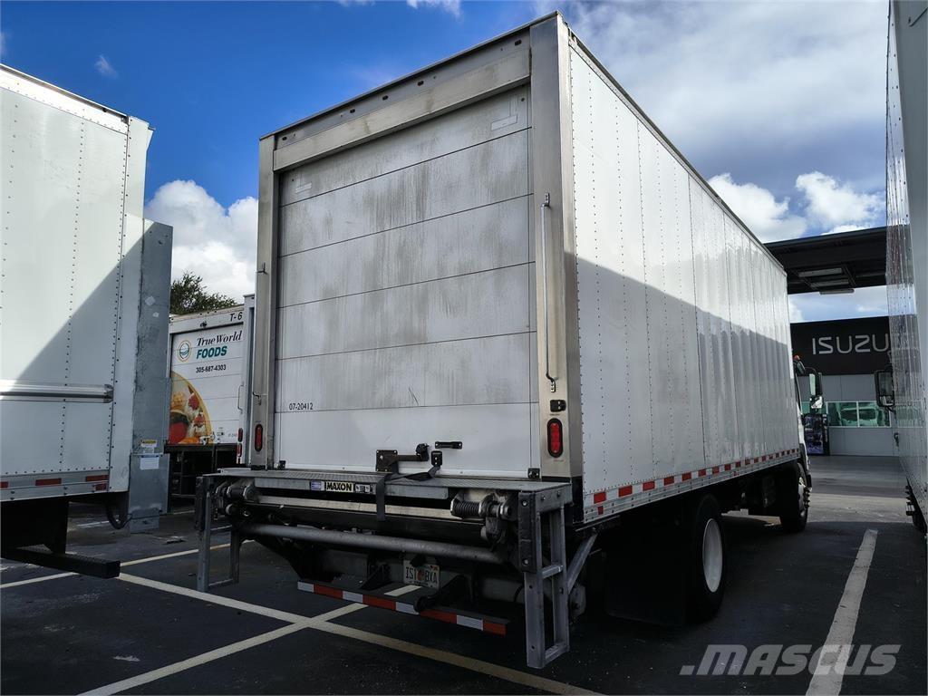 Isuzu FTR Camiões de caixa fechada