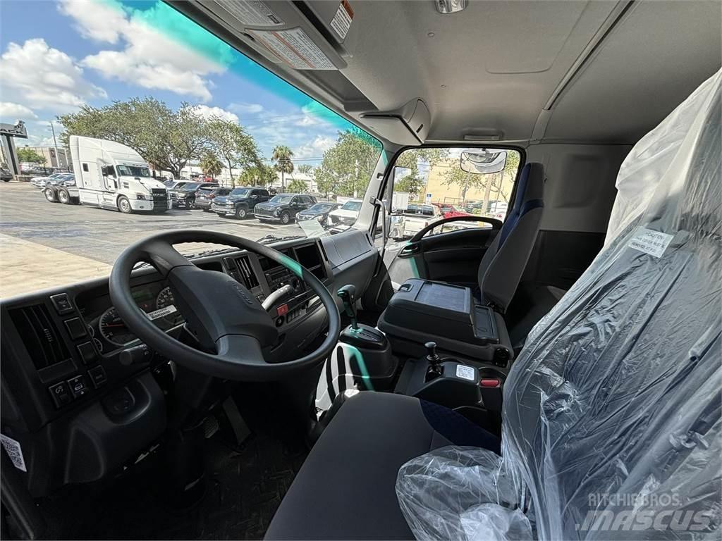 Isuzu FTR-MT6G2 Camiões de caixa fechada
