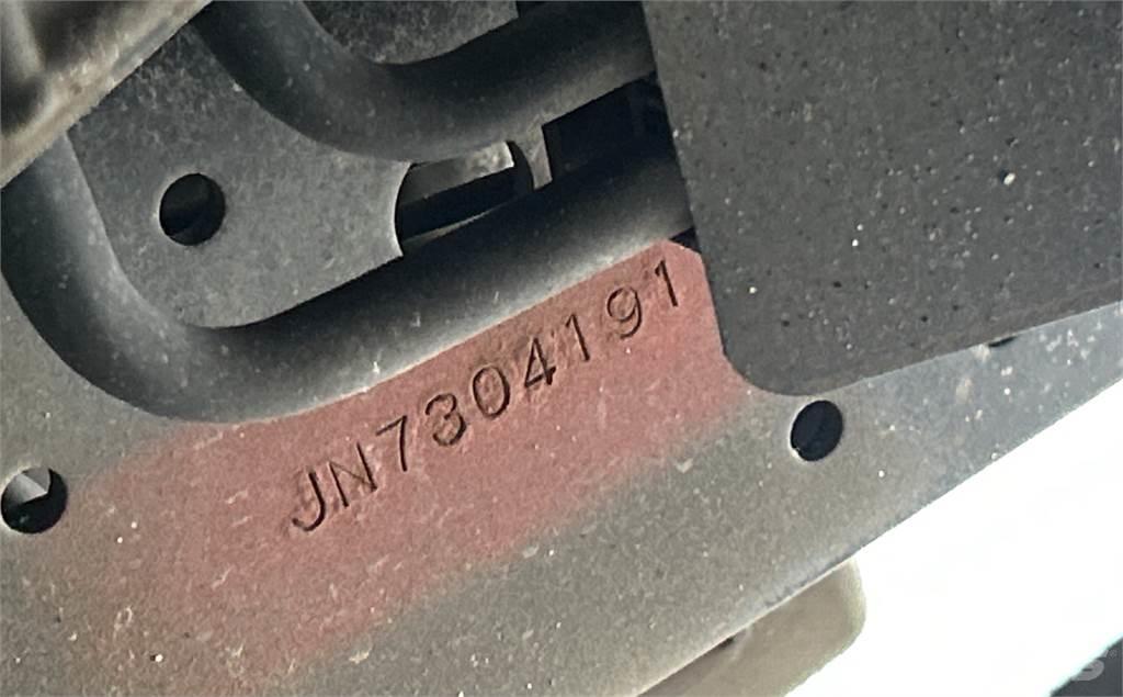 Isuzu NPR Camiões de caixa fechada
