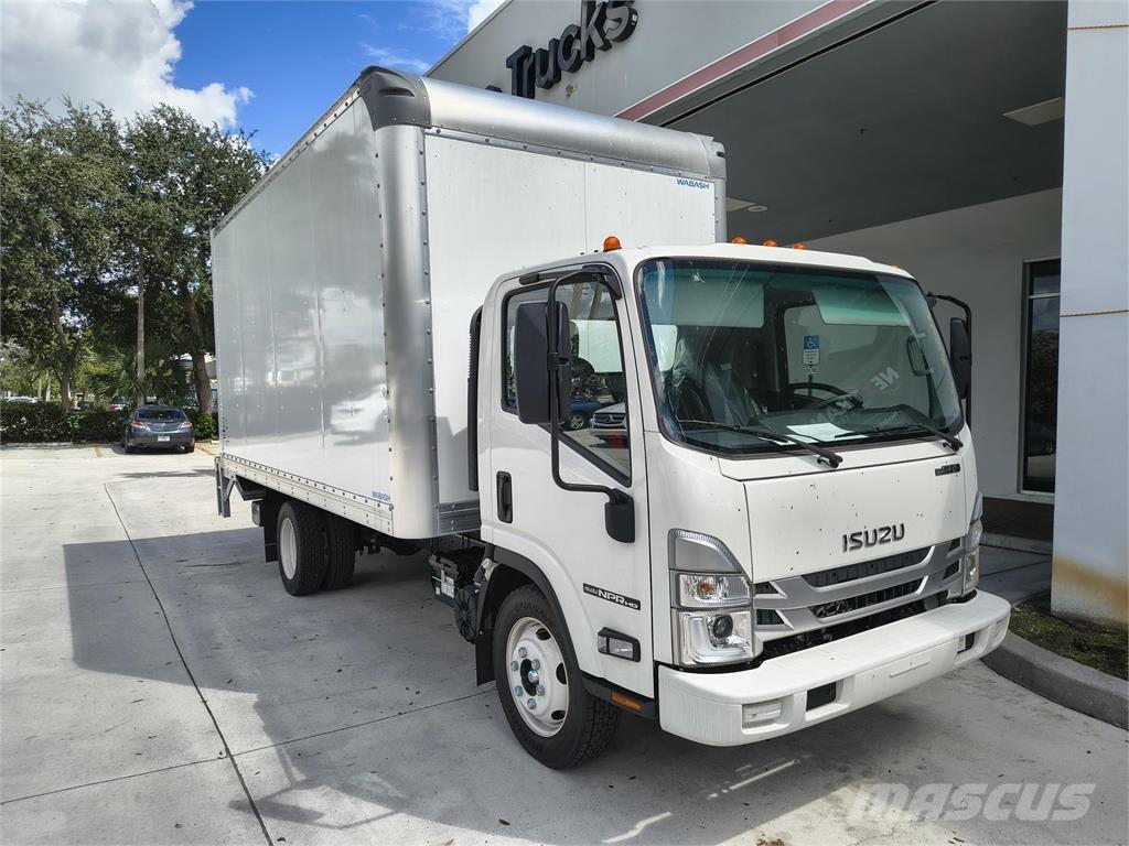 Isuzu NPR-1F304 Camiões de chassis e cabine