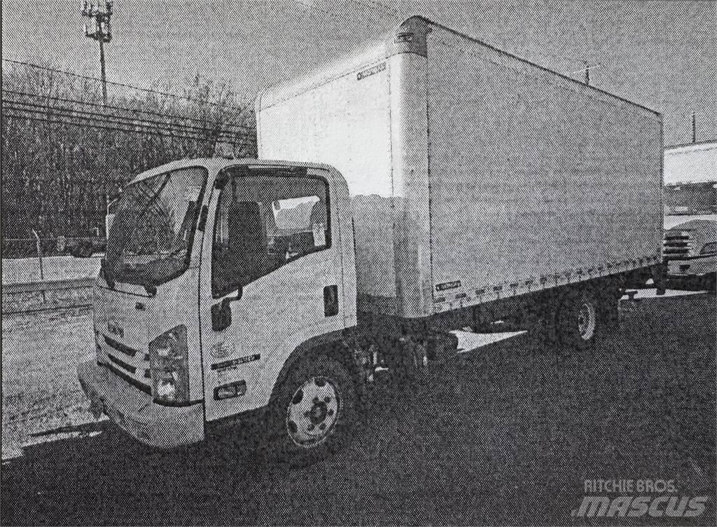 Isuzu NRR Camiões de caixa fechada